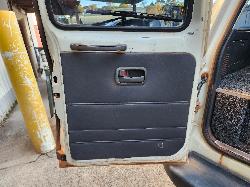 View Toyota Landcruiser 1997 4 Door Station Wagon