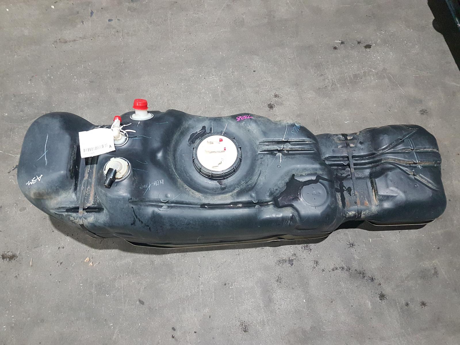 Fuel Tank Dmax Isuzu 2013