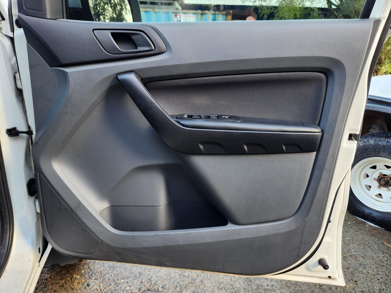Ford Ranger 2013 4 Door Utility View Ford Ranger 2013 4 Door Utility