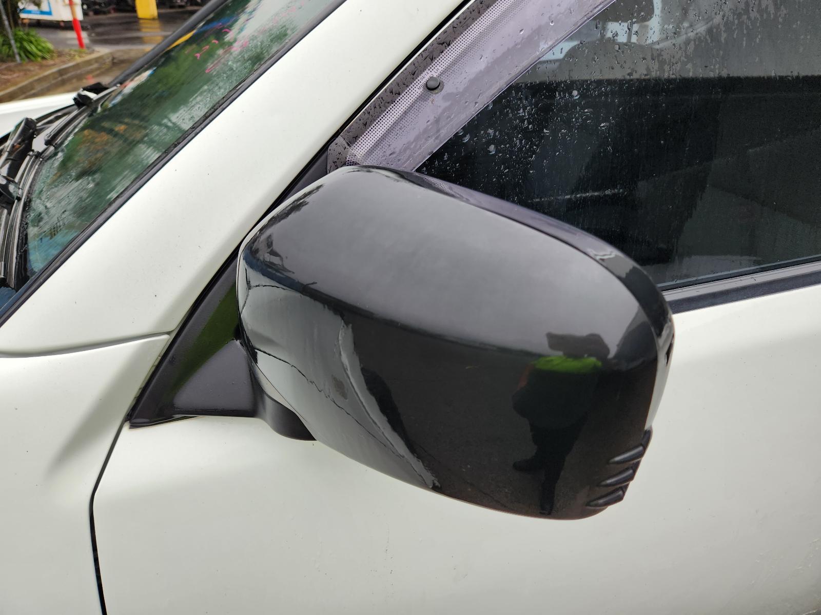 View Mitsubishi Triton 2014  