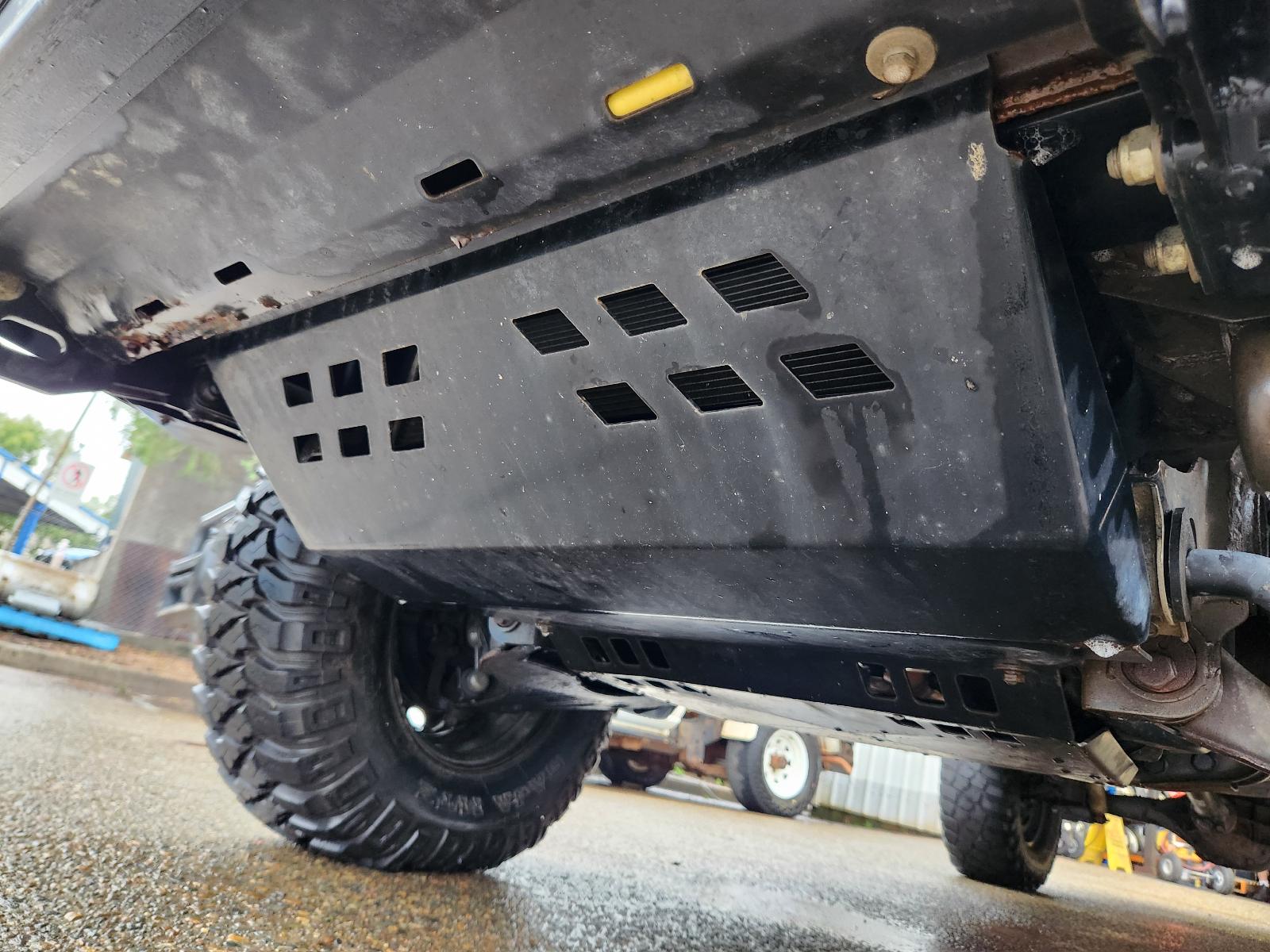 View Mitsubishi Triton 2014  