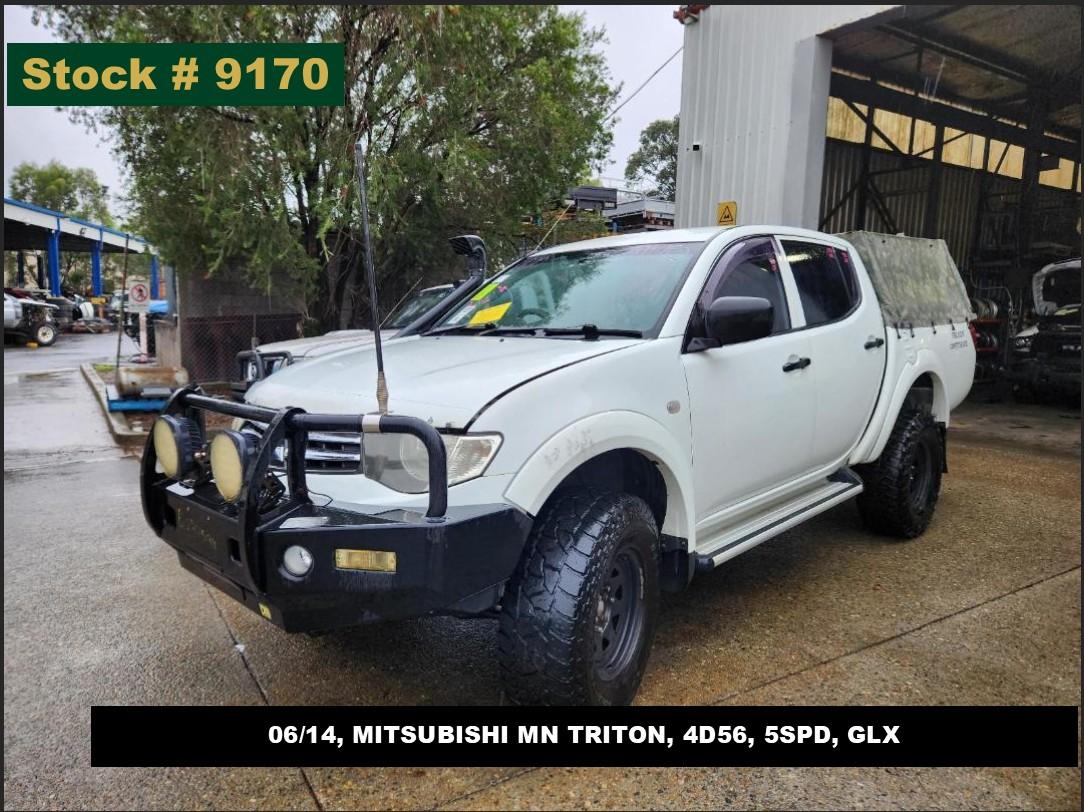 View Mitsubishi Triton 2014  