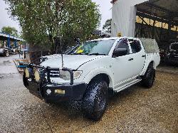 View Auto part Engine Mitsubishi Triton 2014