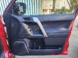 View Toyota Prado 2017