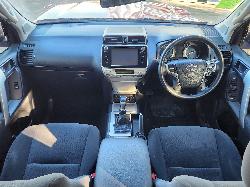 View Toyota Prado 2017