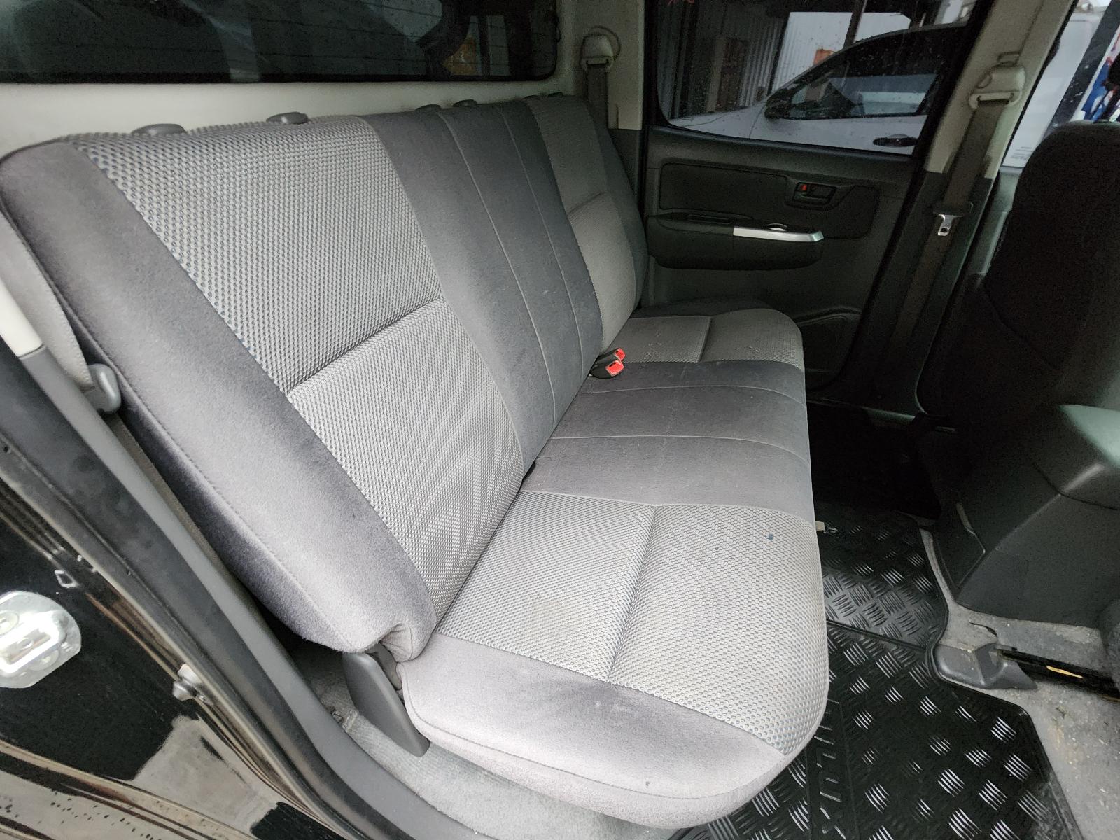View Toyota Hilux 2013 4 Door Utility