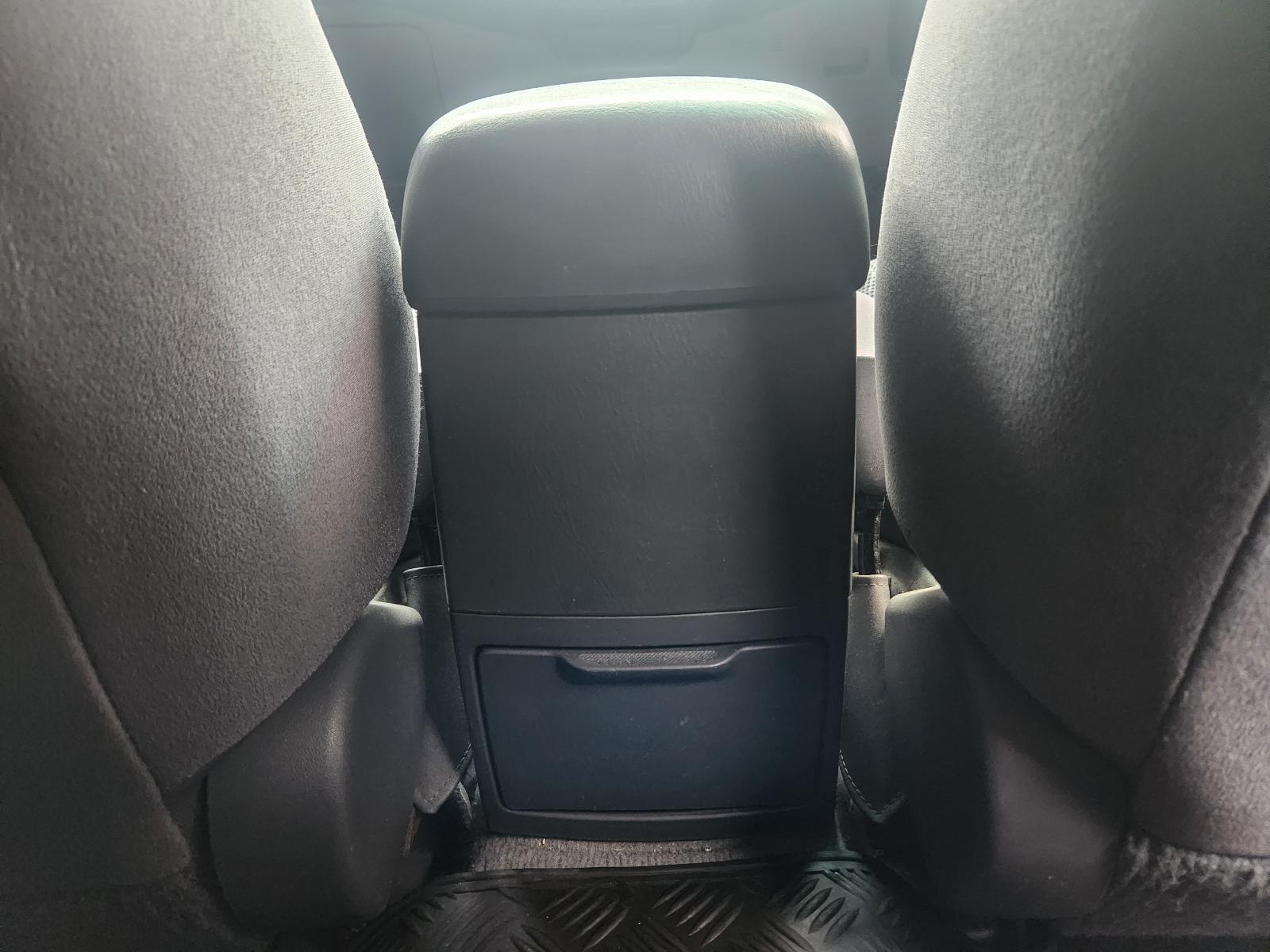 View Toyota Hilux 2013 4 Door Utility