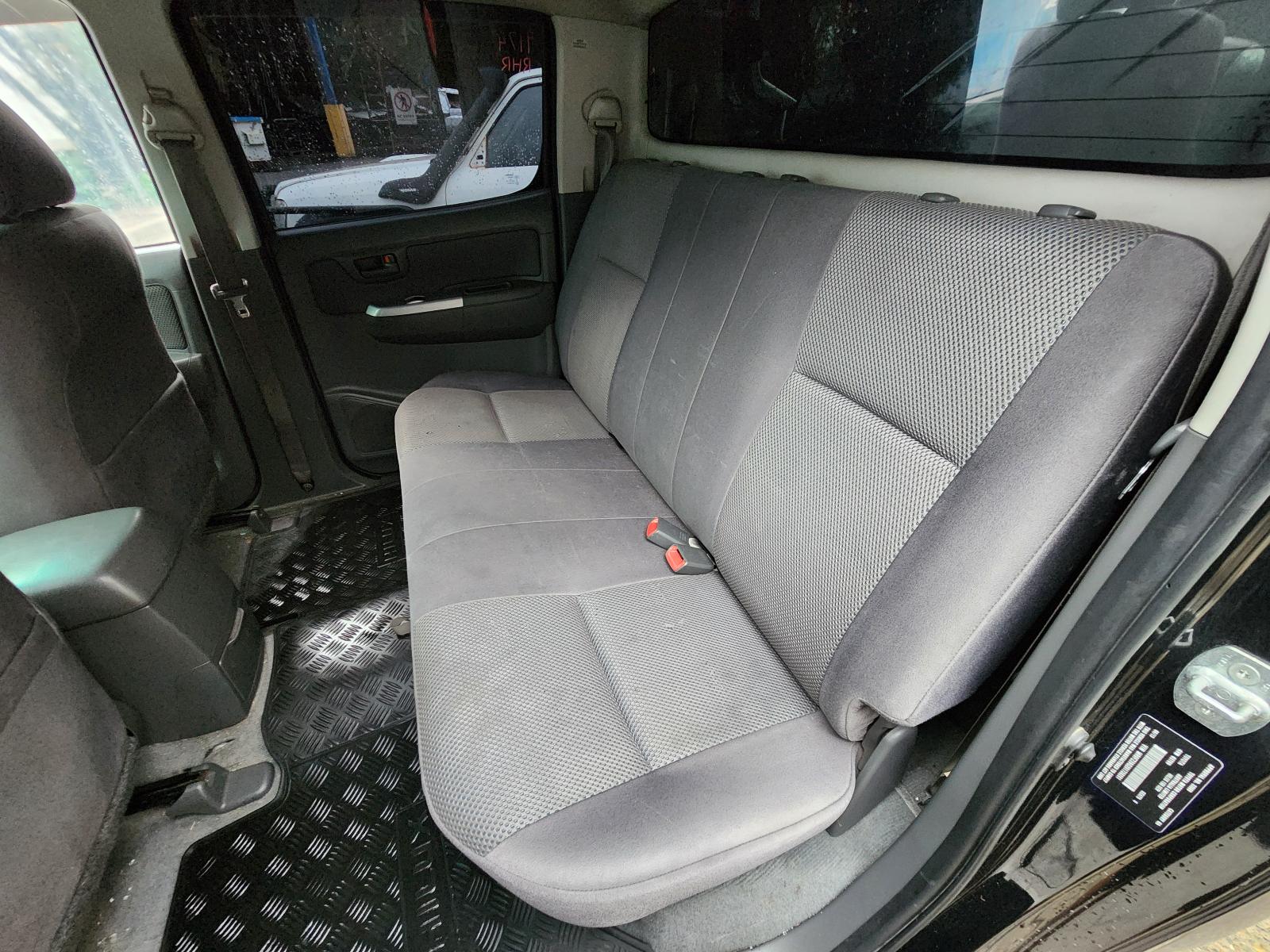 View Toyota Hilux 2013 4 Door Utility