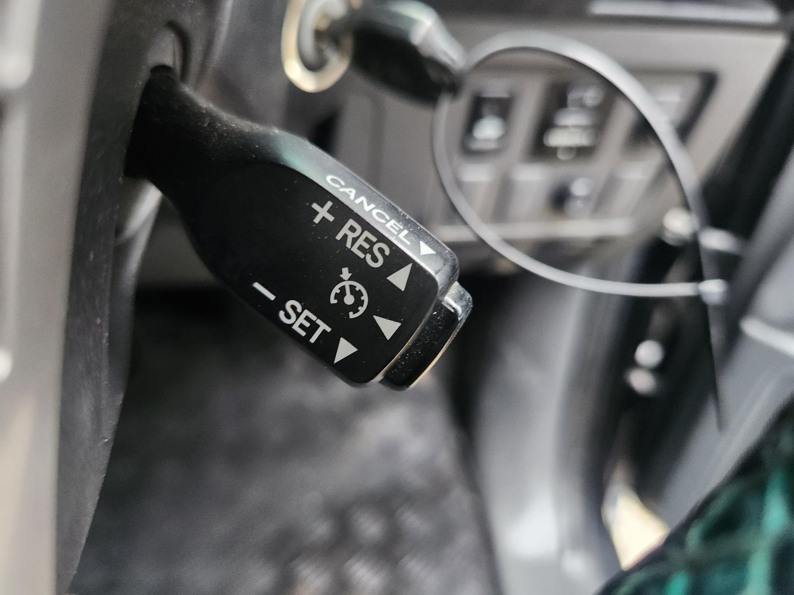View Toyota Hilux 2013 4 Door Utility