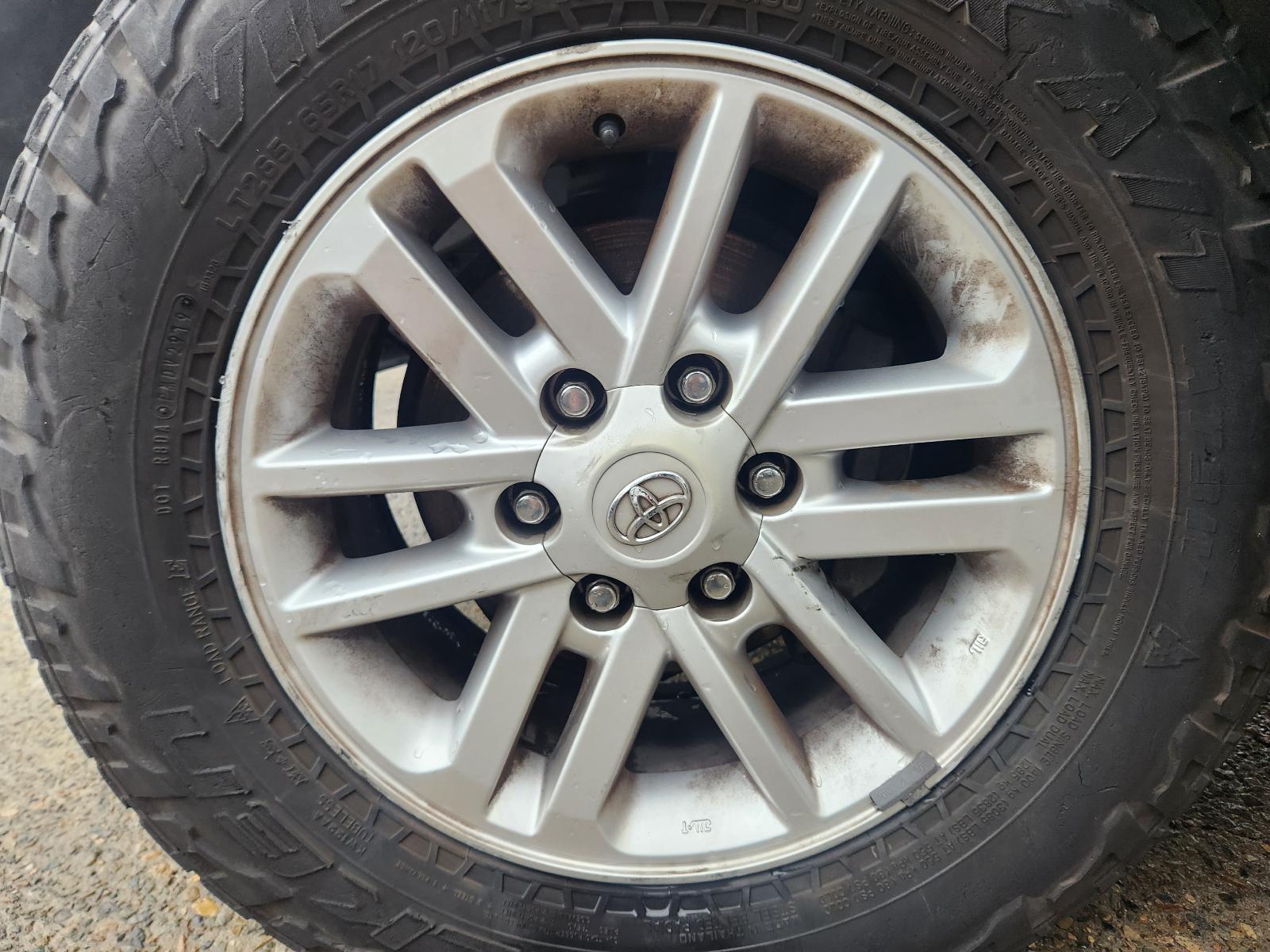 View Toyota Hilux 2013 4 Door Utility