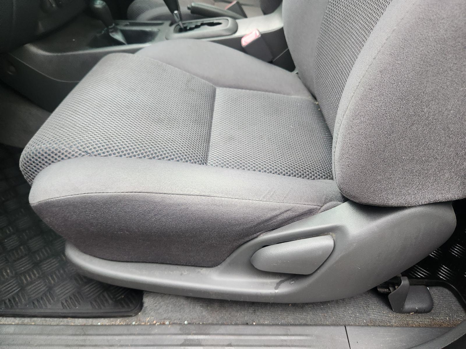 View Toyota Hilux 2013 4 Door Utility