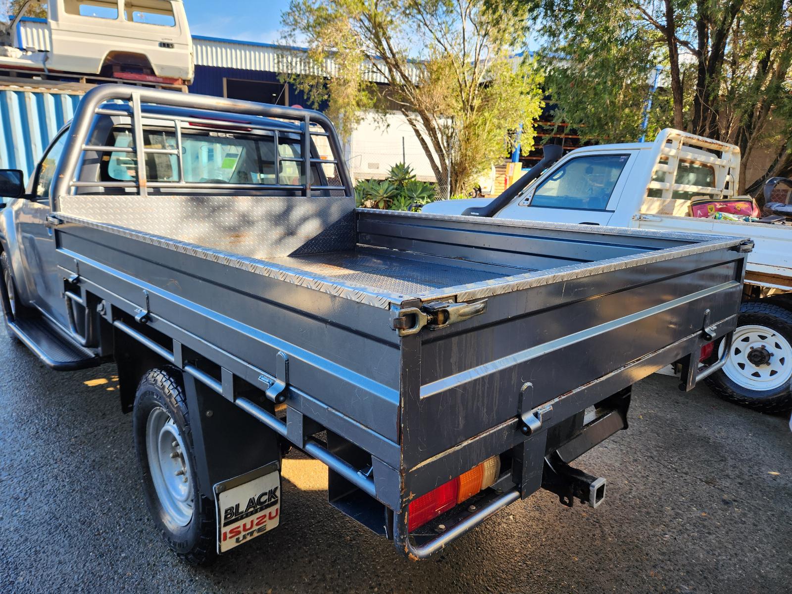 Isuzu Dmax 2013 2 Door Pickup View Isuzu Dmax 2013 2 Door Pickup