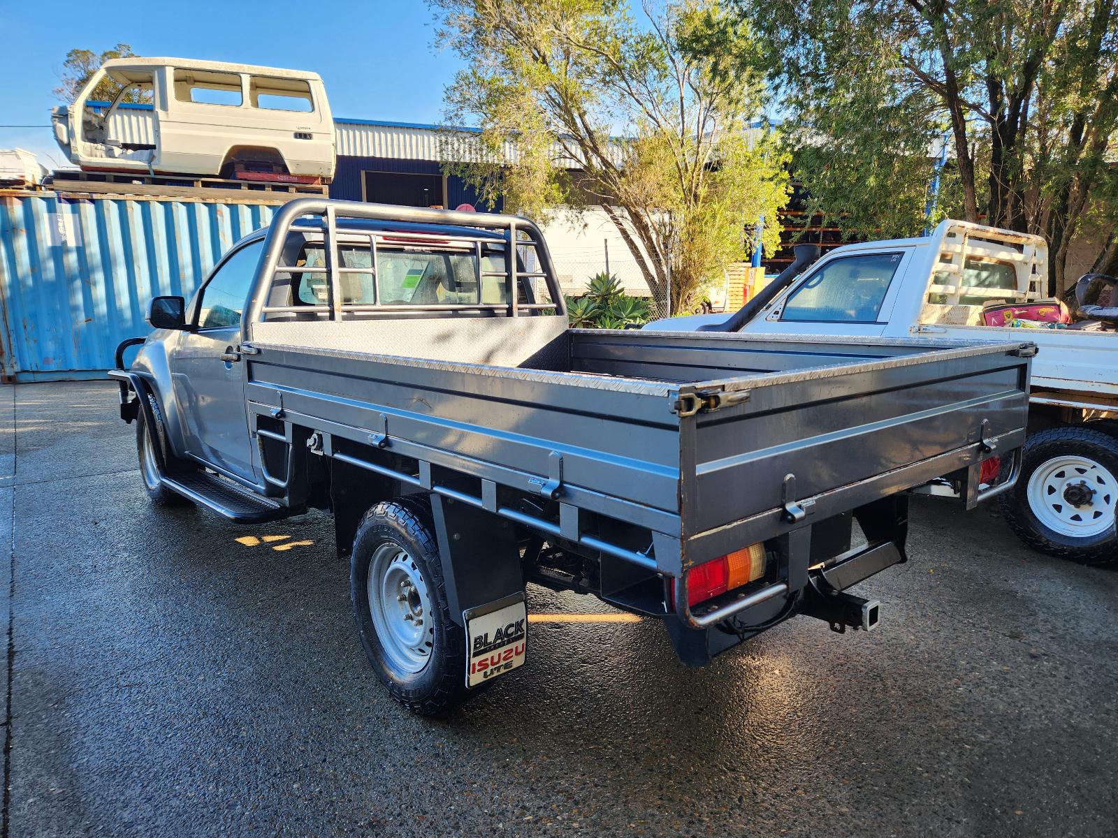 Isuzu Dmax 2013 2 Door Pickup View Isuzu Dmax 2013 2 Door Pickup