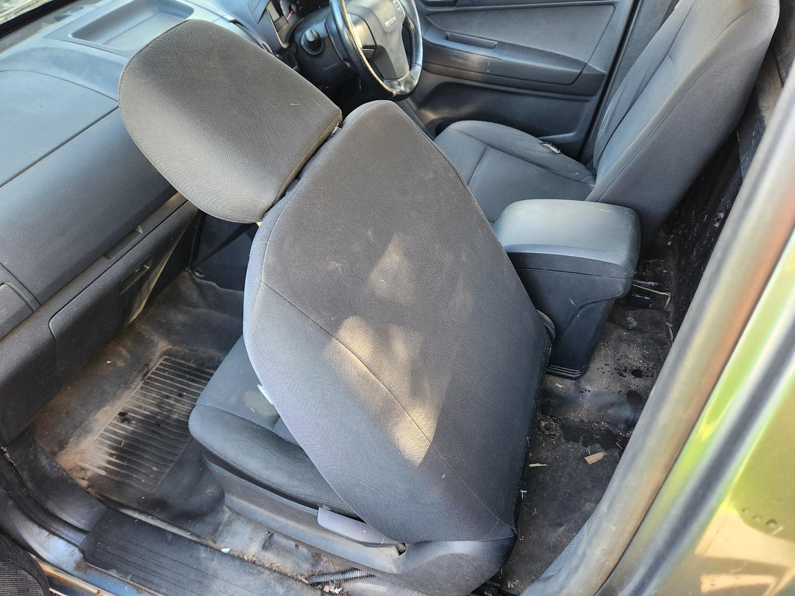Isuzu Dmax 2013 2 Door Pickup View Isuzu Dmax 2013 2 Door Pickup