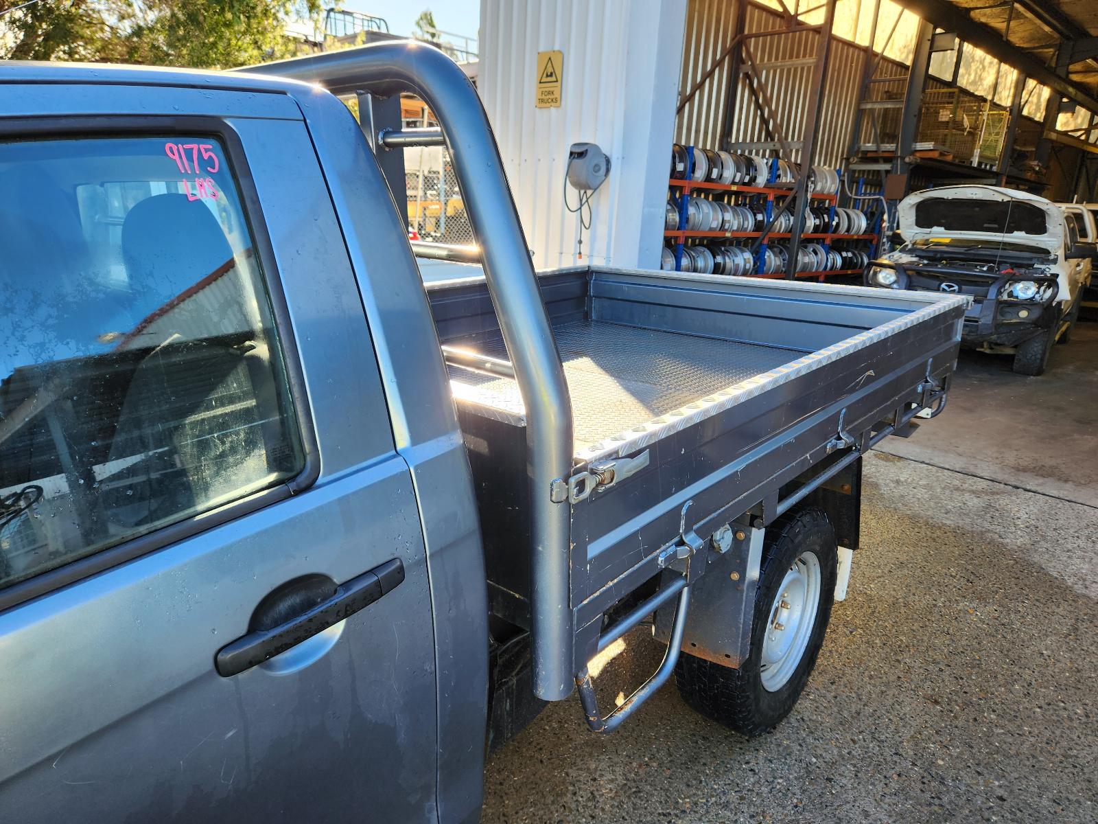 Isuzu Dmax 2013 2 Door Pickup View Isuzu Dmax 2013 2 Door Pickup