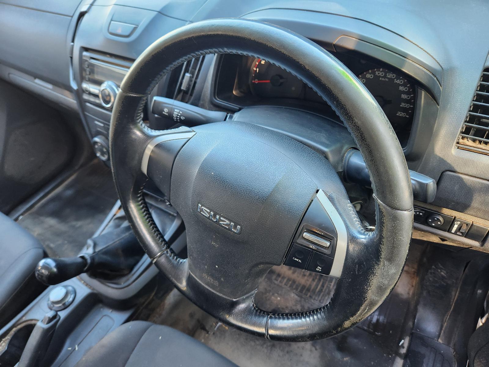 Isuzu Dmax 2013 2 Door Pickup View Isuzu Dmax 2013 2 Door Pickup