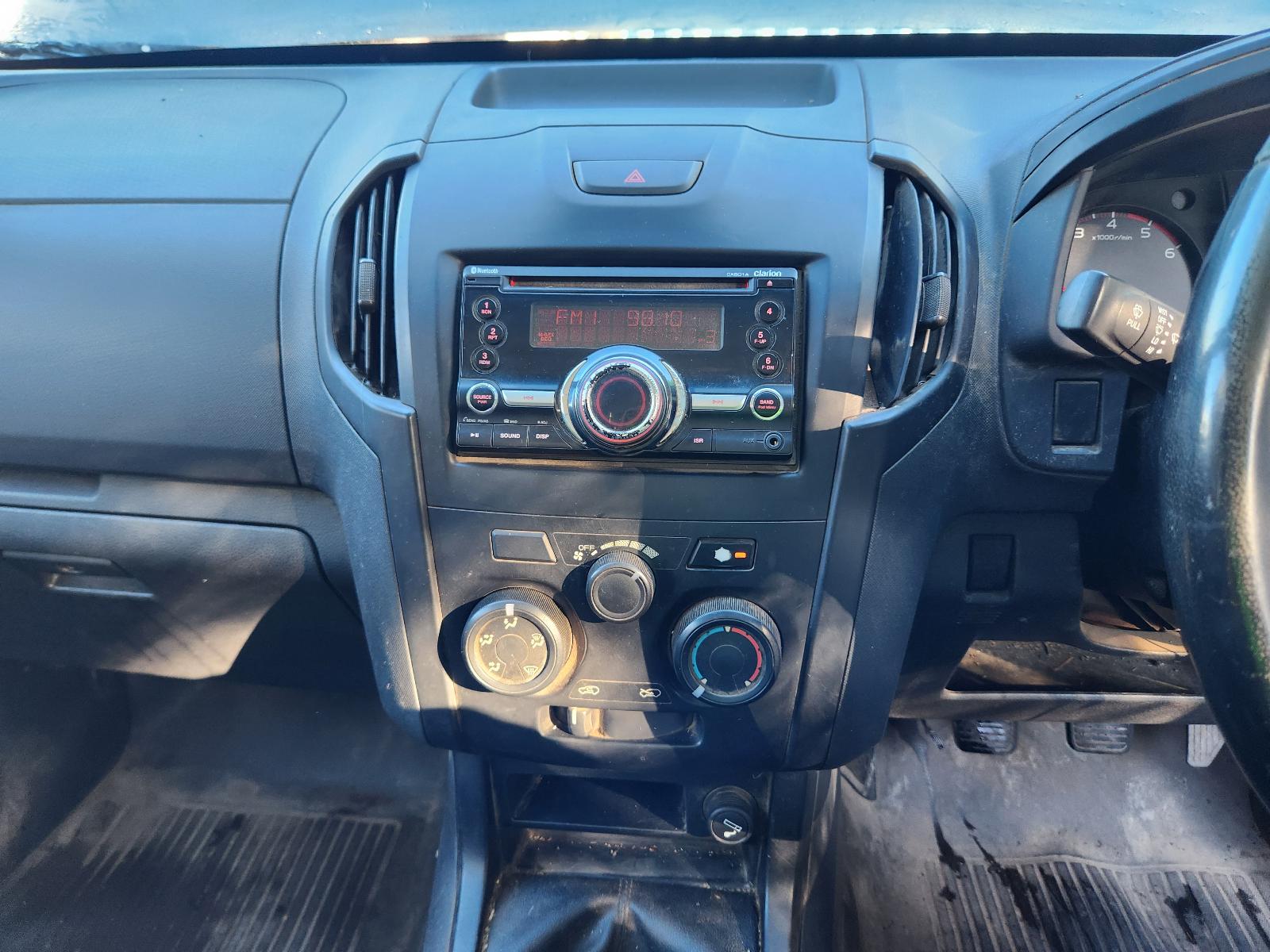 Isuzu Dmax 2013 2 Door Pickup View Isuzu Dmax 2013 2 Door Pickup