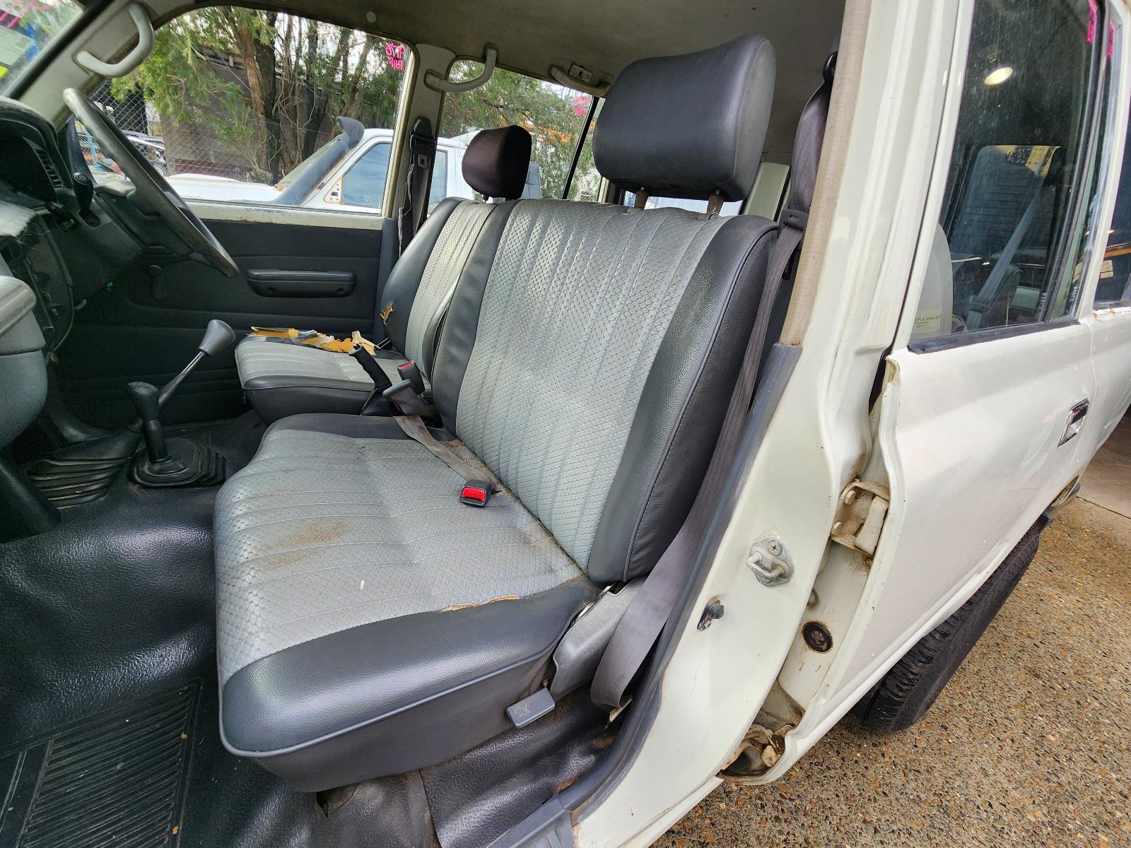 Toyota Landcruiser 1996 View Toyota Landcruiser 1996