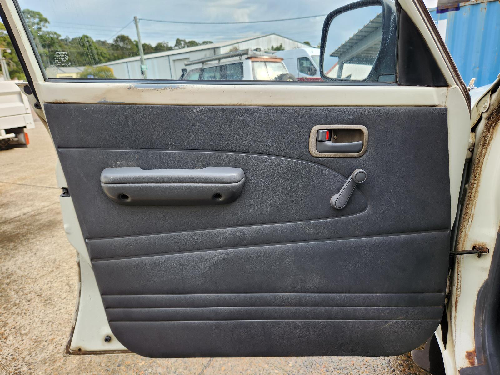 Toyota Landcruiser 1996 View Toyota Landcruiser 1996