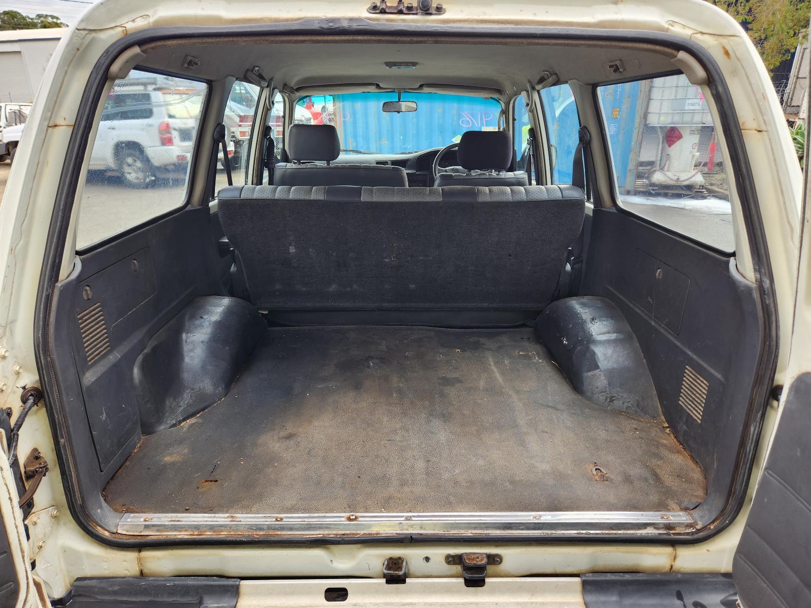Toyota Landcruiser 1996 View Toyota Landcruiser 1996