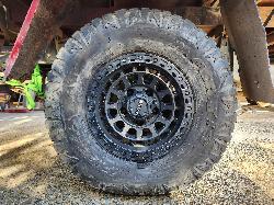 View Toyota Landcruiser 2001 2 Door Pickup