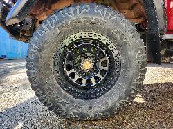 View Toyota Landcruiser 2001 2 Door Pickup
