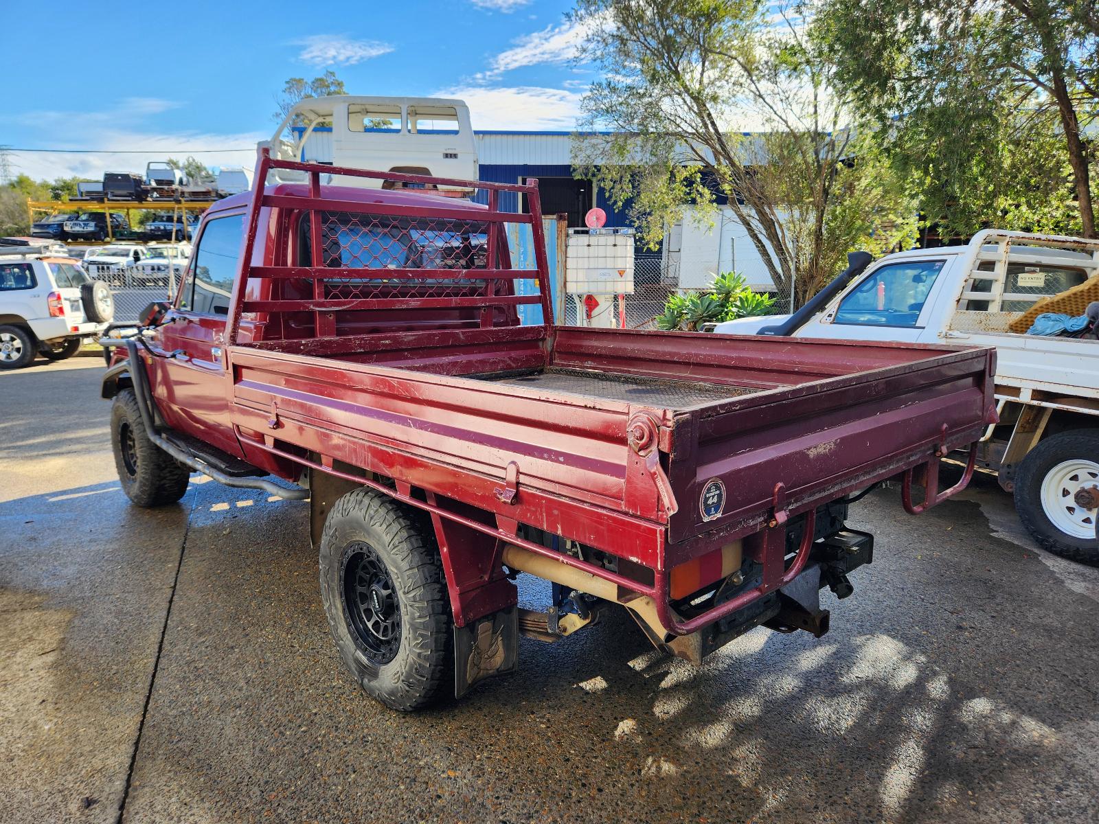 View Toyota Landcruiser 2001 2 Door Pickup