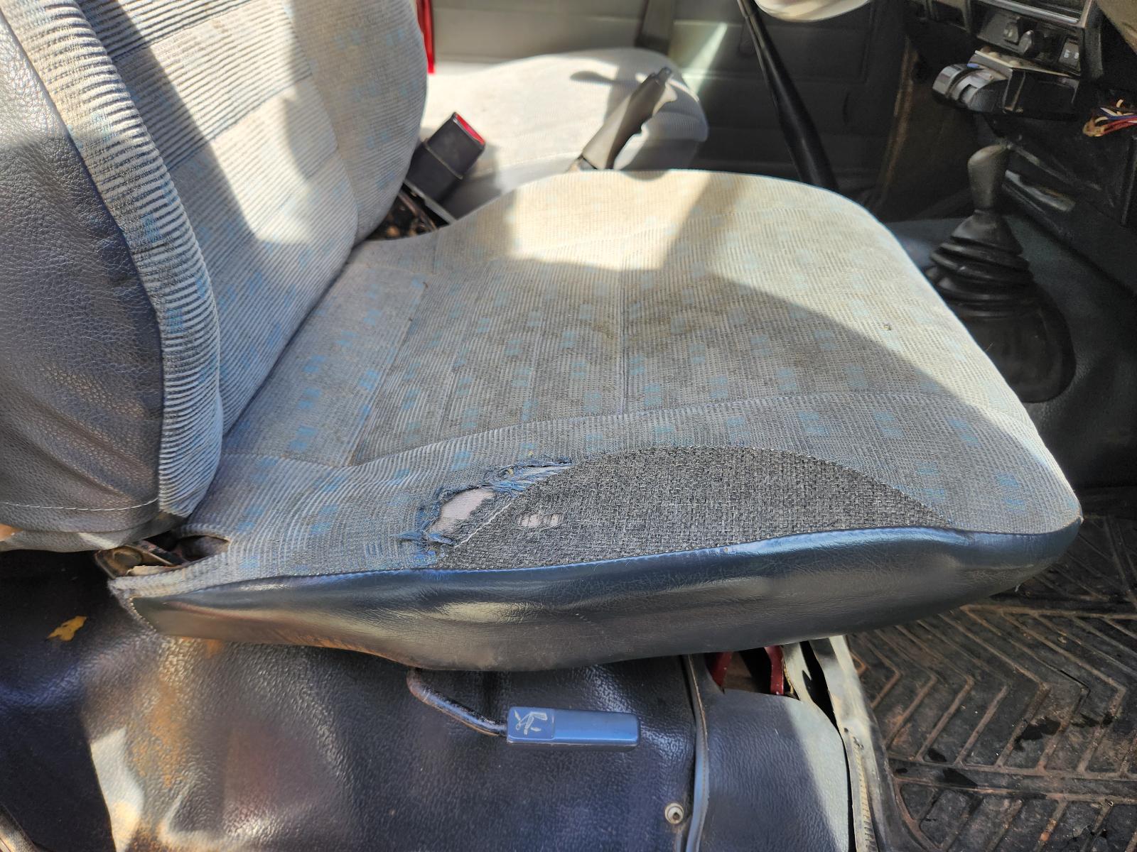 View Toyota Landcruiser 2001 2 Door Pickup