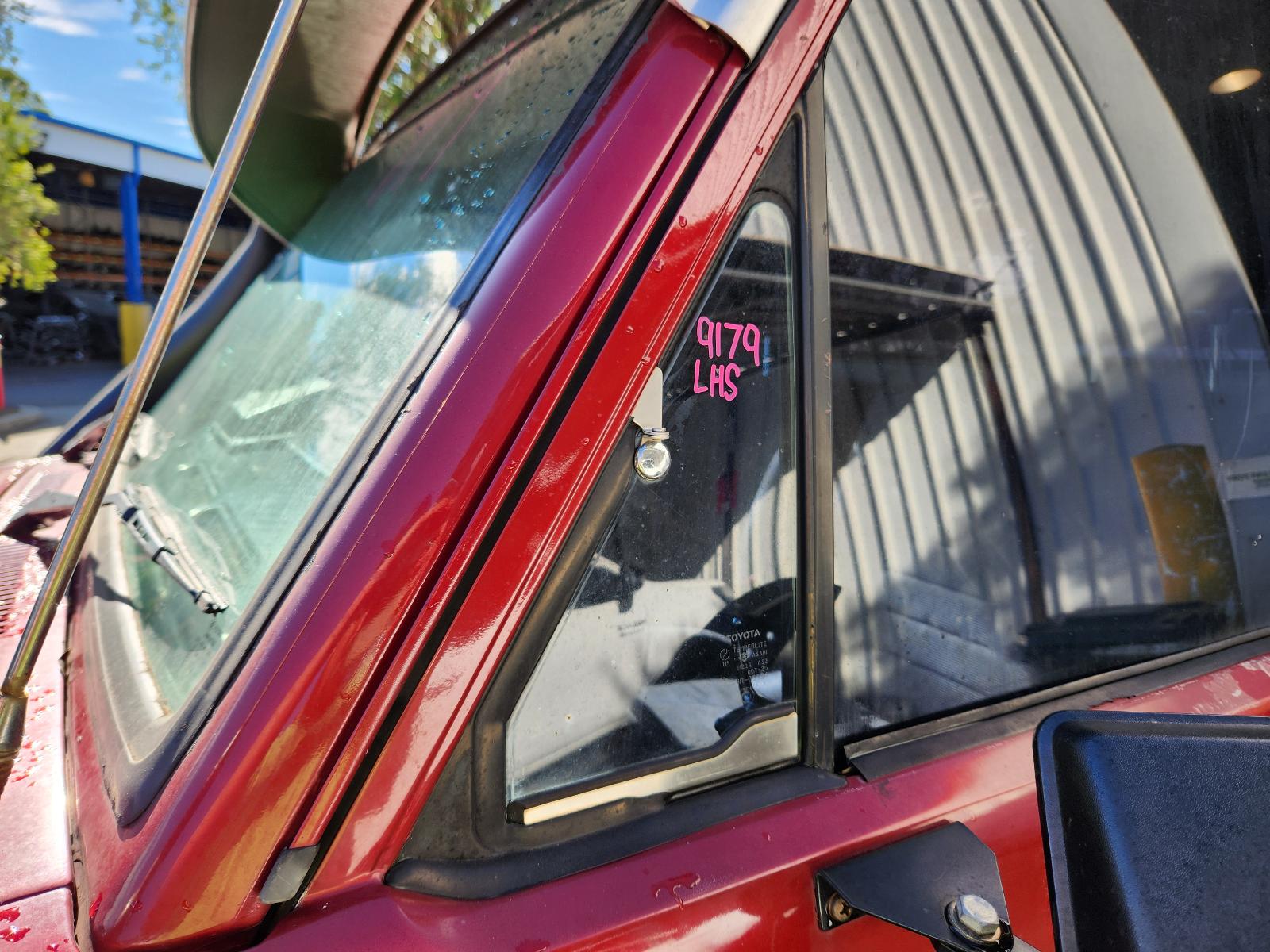 View Toyota Landcruiser 2001 2 Door Pickup