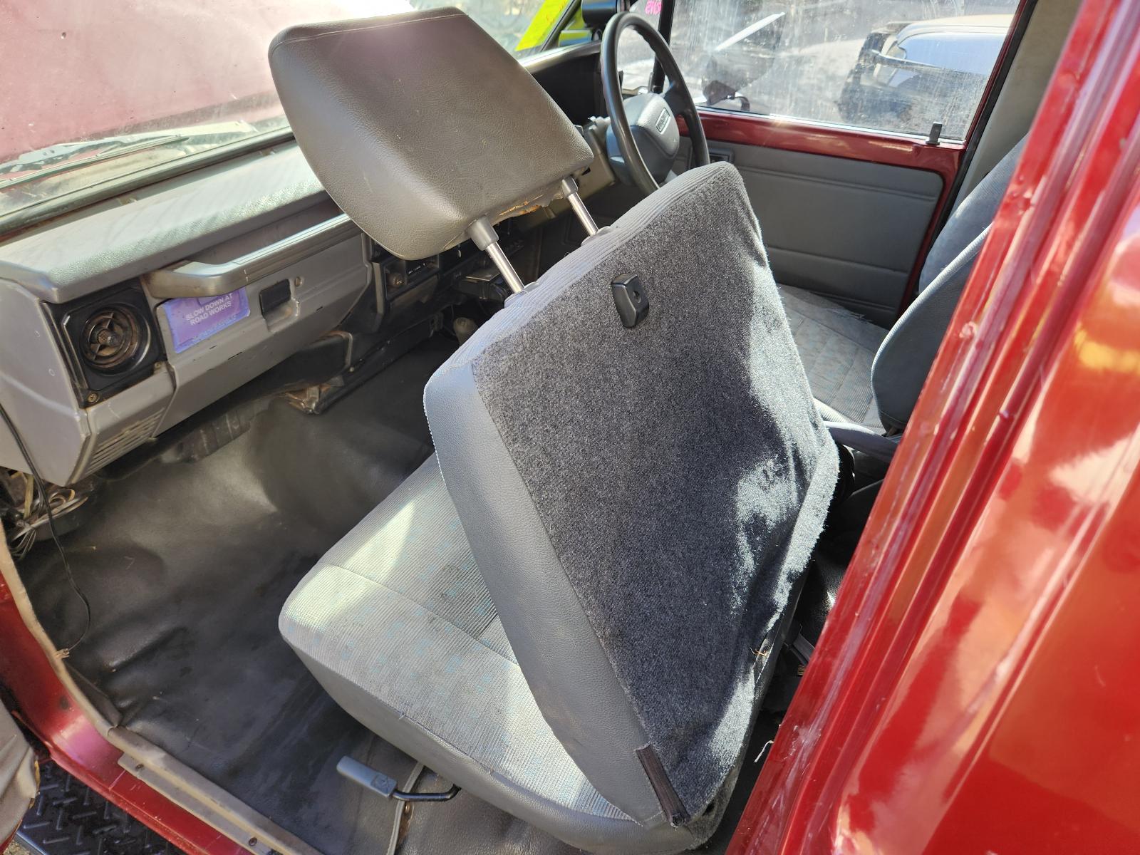 View Toyota Landcruiser 2001 2 Door Pickup