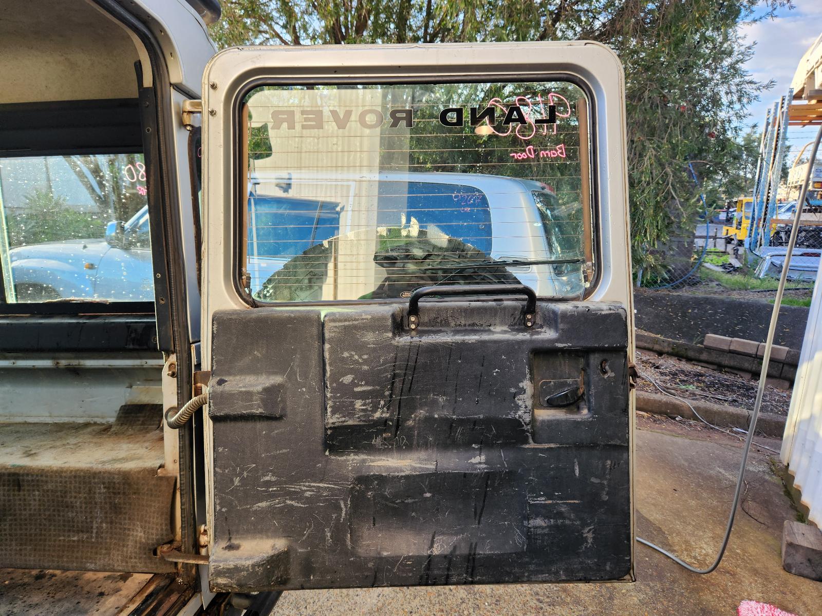 View Land Rover Defender 2003 4 Door Station Wagon