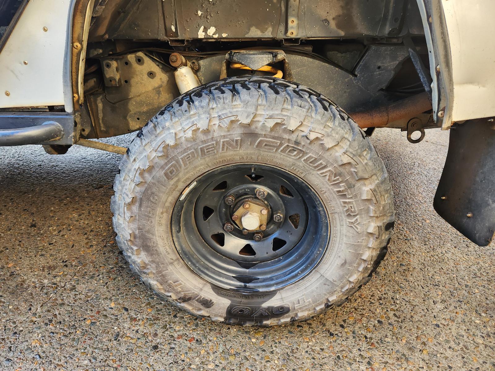 View Land Rover Defender 2003 4 Door Station Wagon