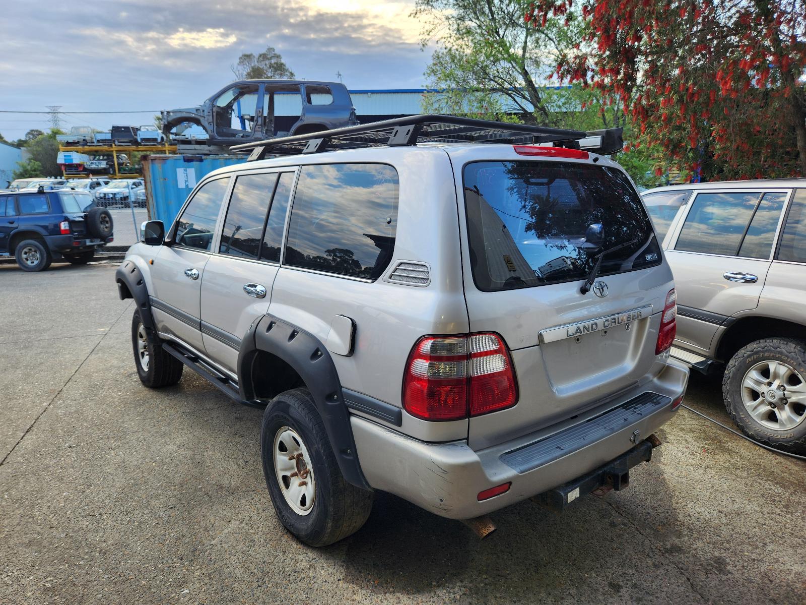 View Toyota Landcruiser 2003 4 Door Station Wagon