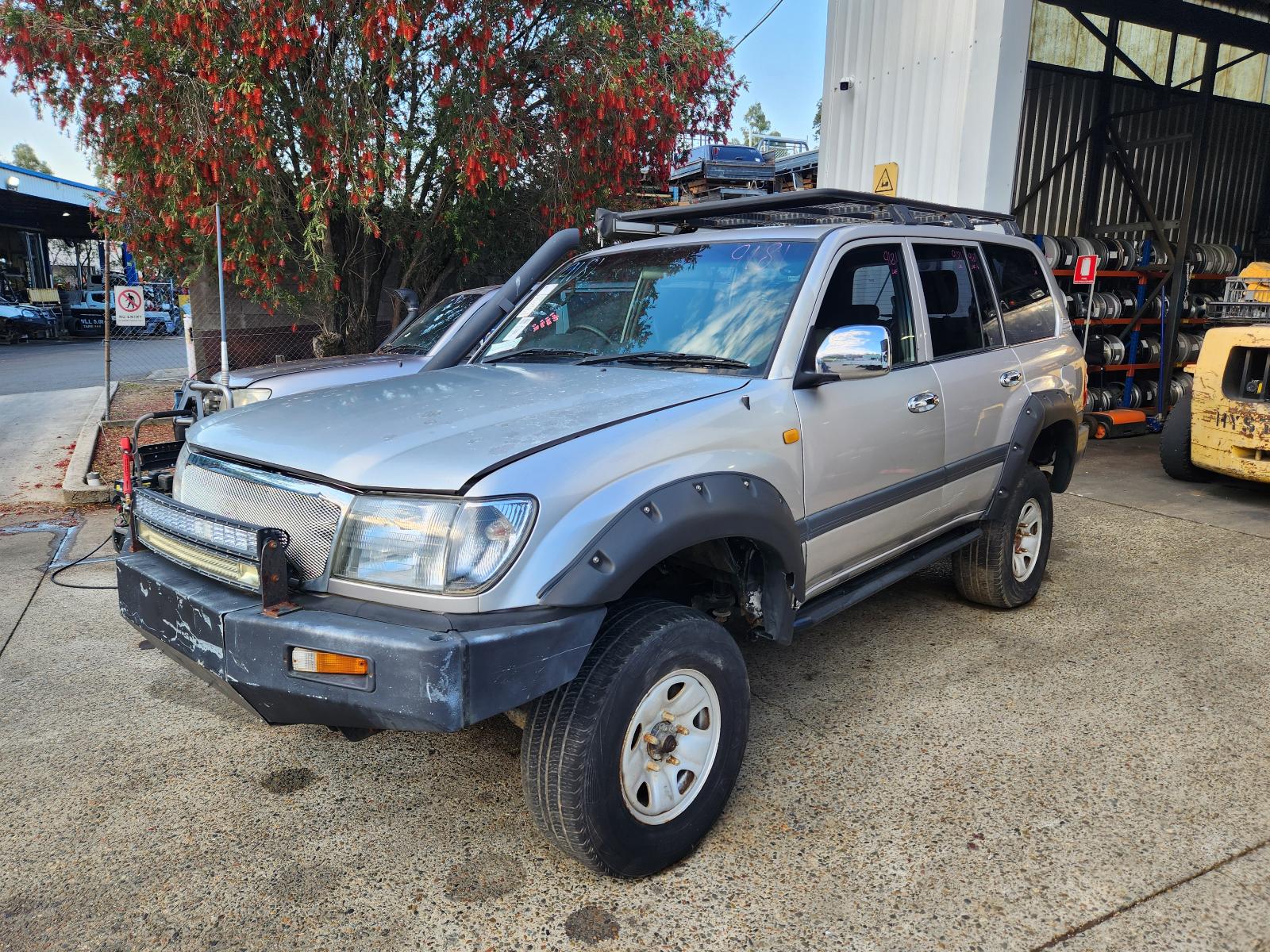 Image for a Toyota Landcruiser 2003 4 Door Station Wagon