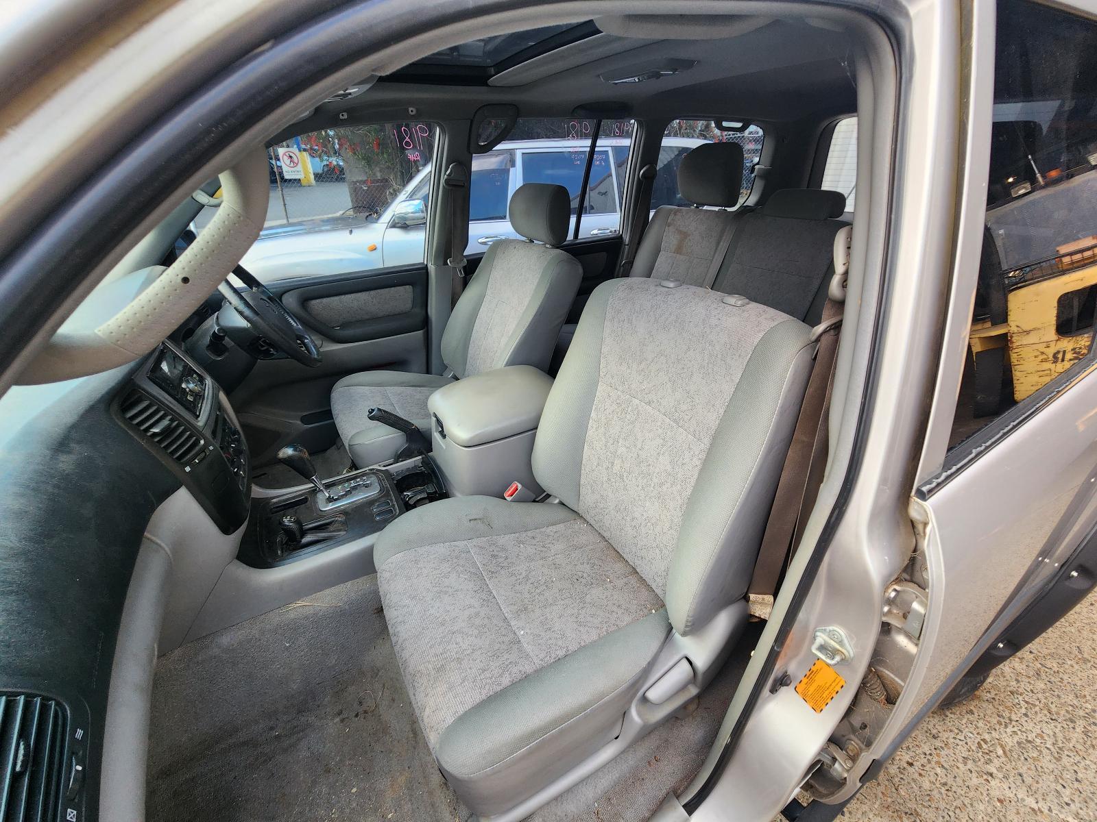 View Toyota Landcruiser 2003 4 Door Station Wagon