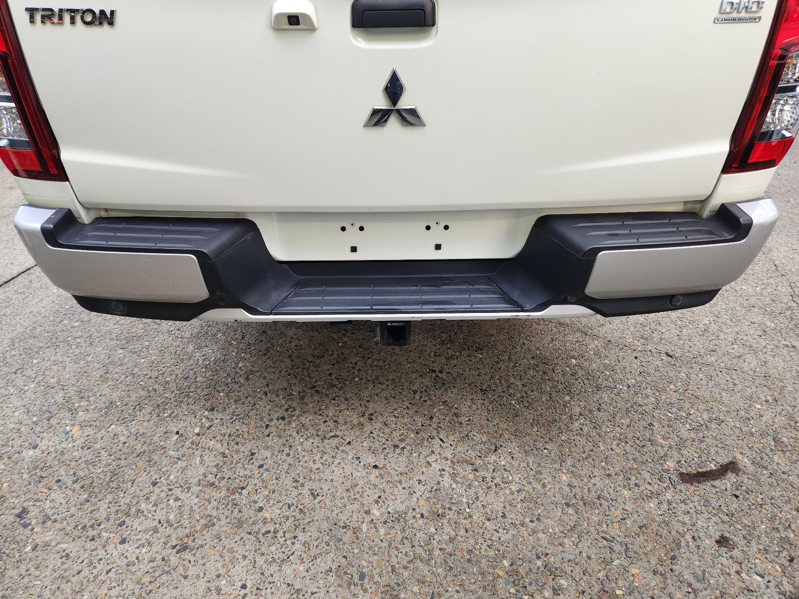View Mitsubishi Triton 2021 4 Door Utility