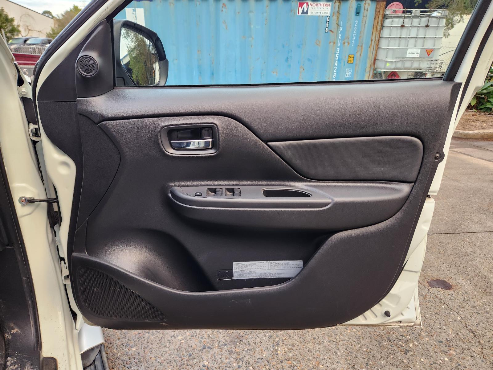 View Mitsubishi Triton 2021 4 Door Utility