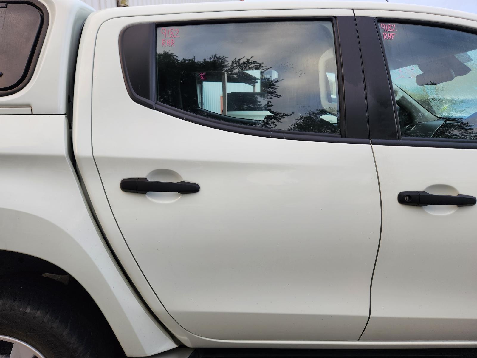 View Mitsubishi Triton 2021 4 Door Utility
