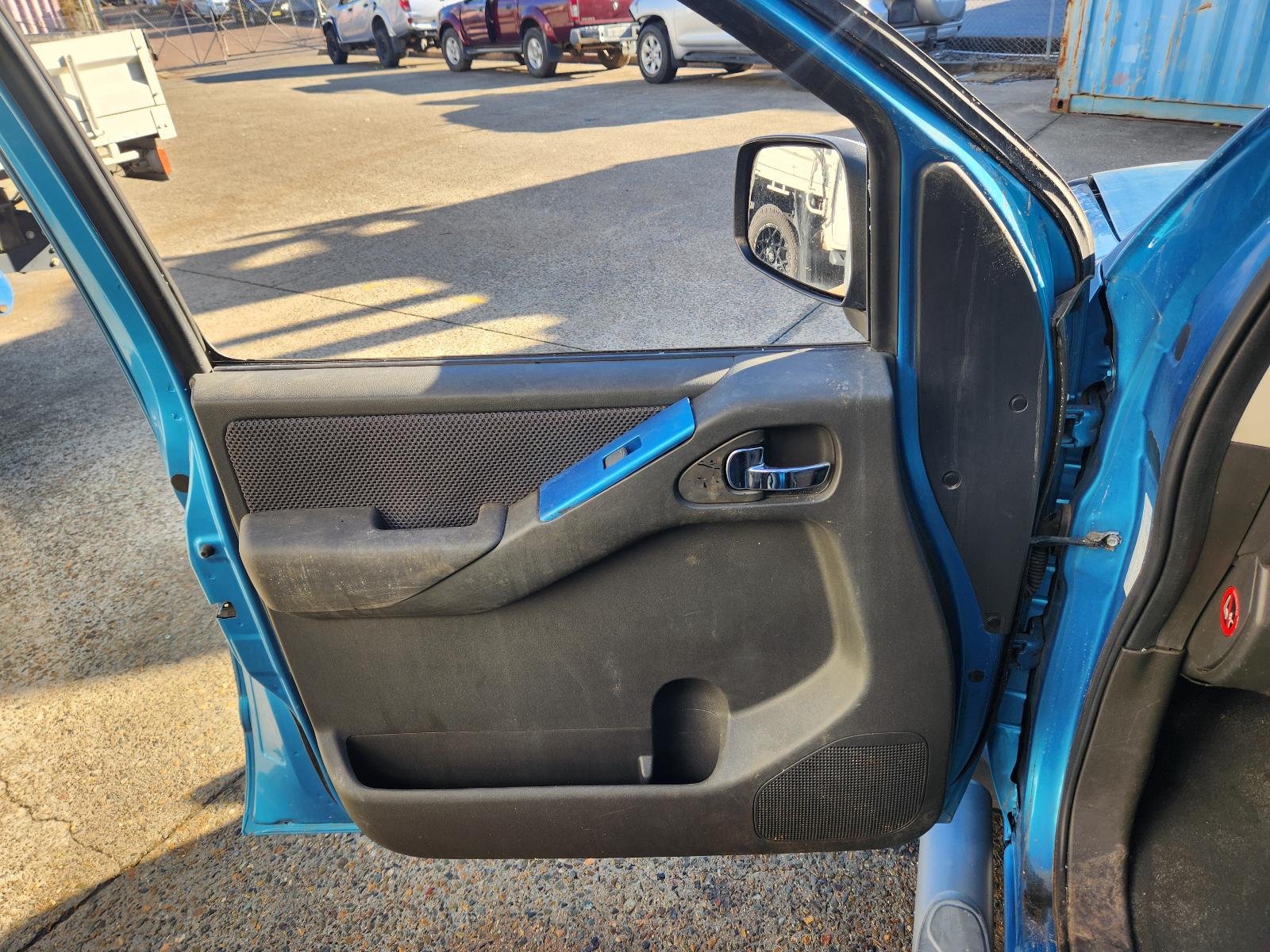 Nissan Navara 2008 4 Door Utility View Nissan Navara 2008 4 Door Utility