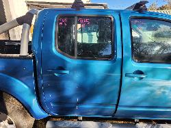 View Nissan Navara 2008 4 Door Utility