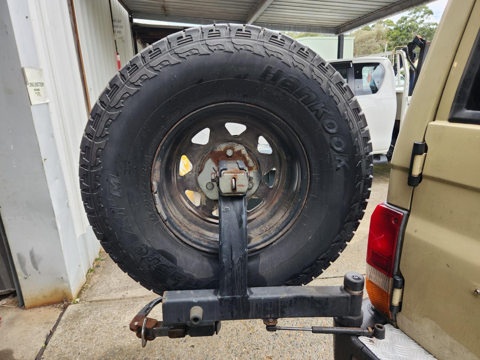 View Toyota Landcruiser 1996 2 Door Station Wagon