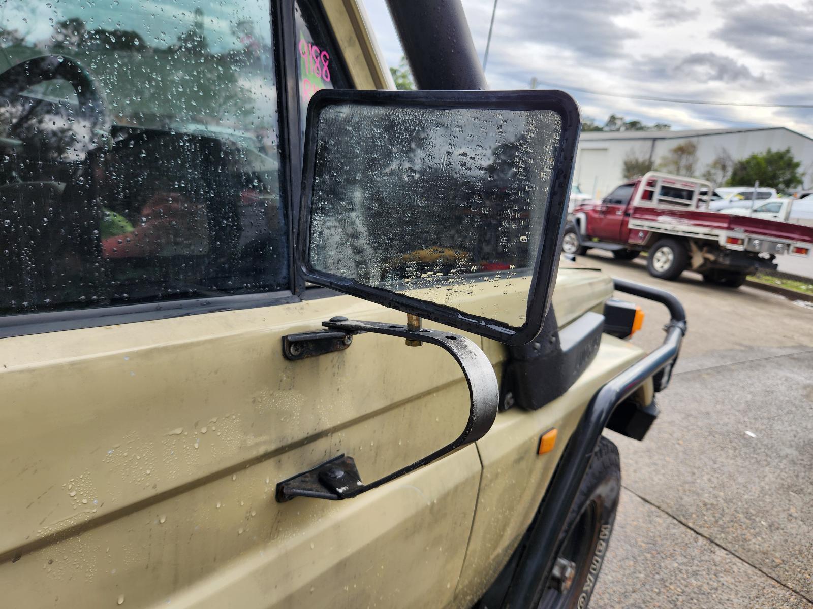 View Toyota Landcruiser 1996 2 Door Station Wagon