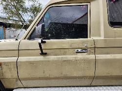 View Toyota Landcruiser 1996 2 Door Station Wagon