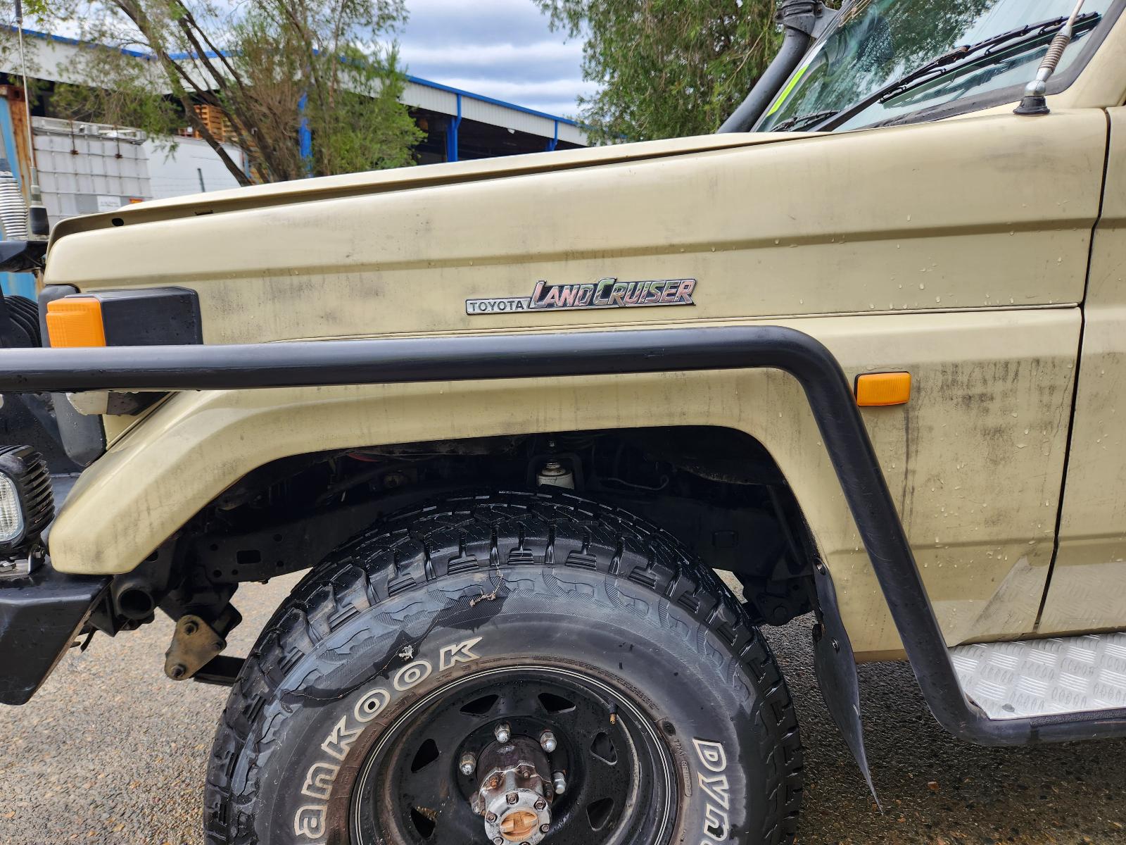 View Toyota Landcruiser 1996 2 Door Station Wagon