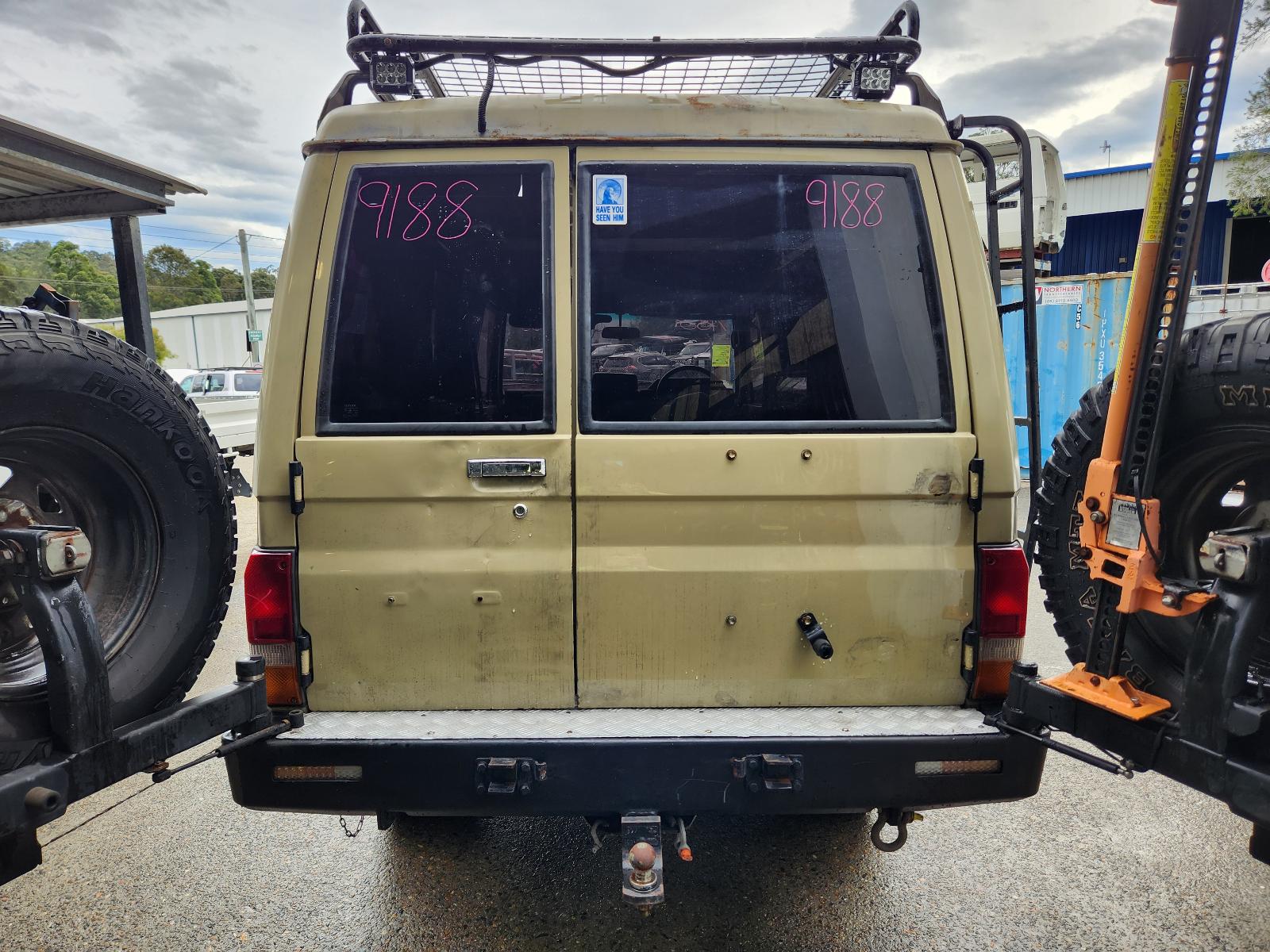 View Toyota Landcruiser 1996 2 Door Station Wagon