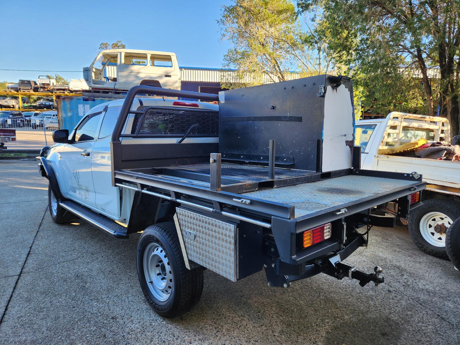 Isuzu Dmax 2022 4 Door Utility View Isuzu Dmax 2022 4 Door Utility