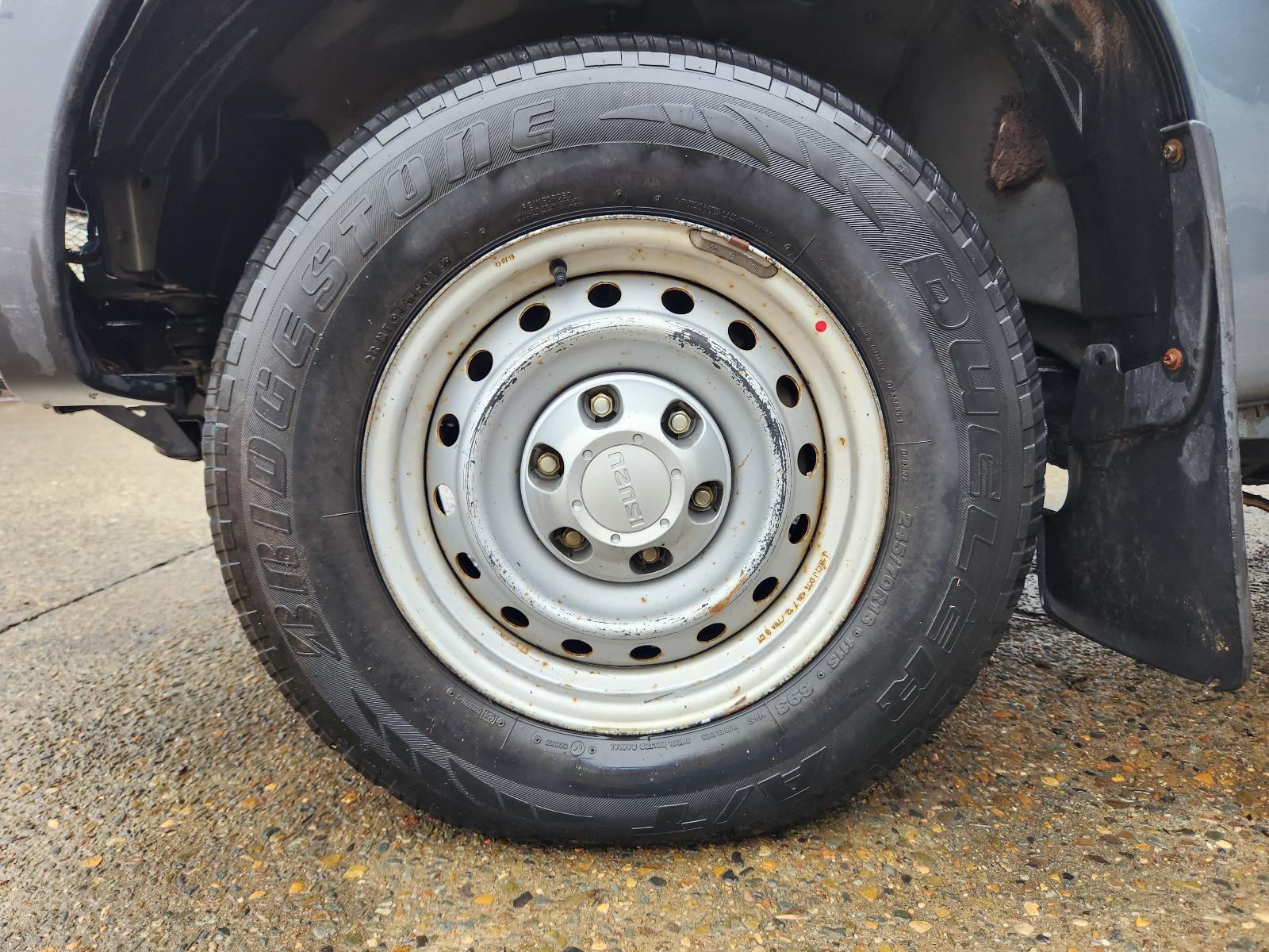 View Isuzu Dmax 2012 4 Door Utility