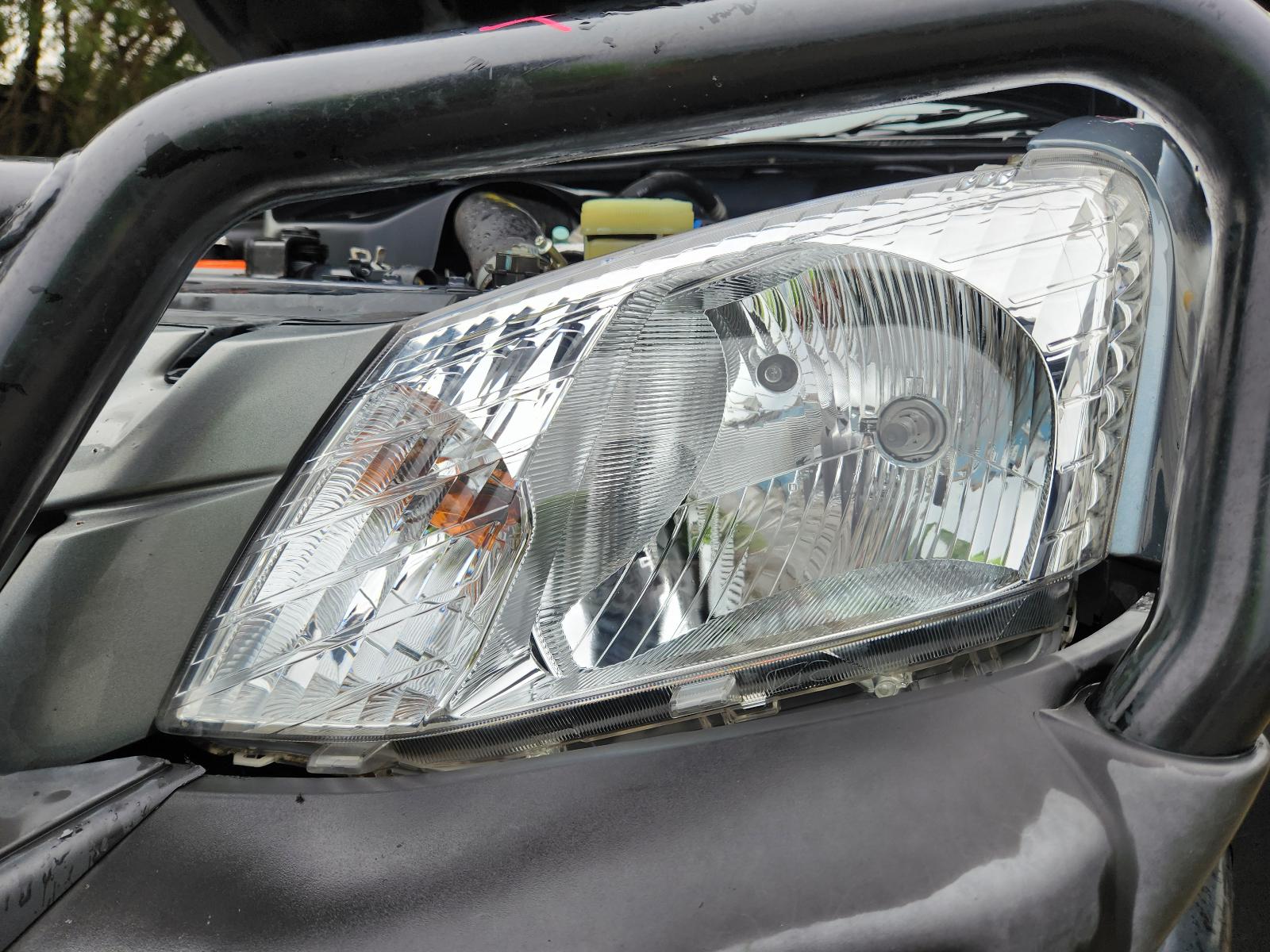 View Isuzu Dmax 2012 4 Door Utility