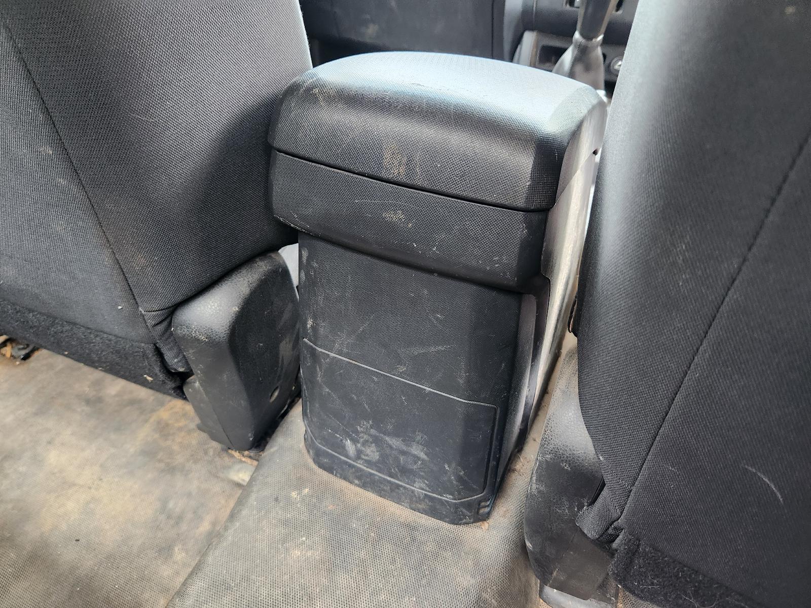 View Isuzu Dmax 2012 4 Door Utility