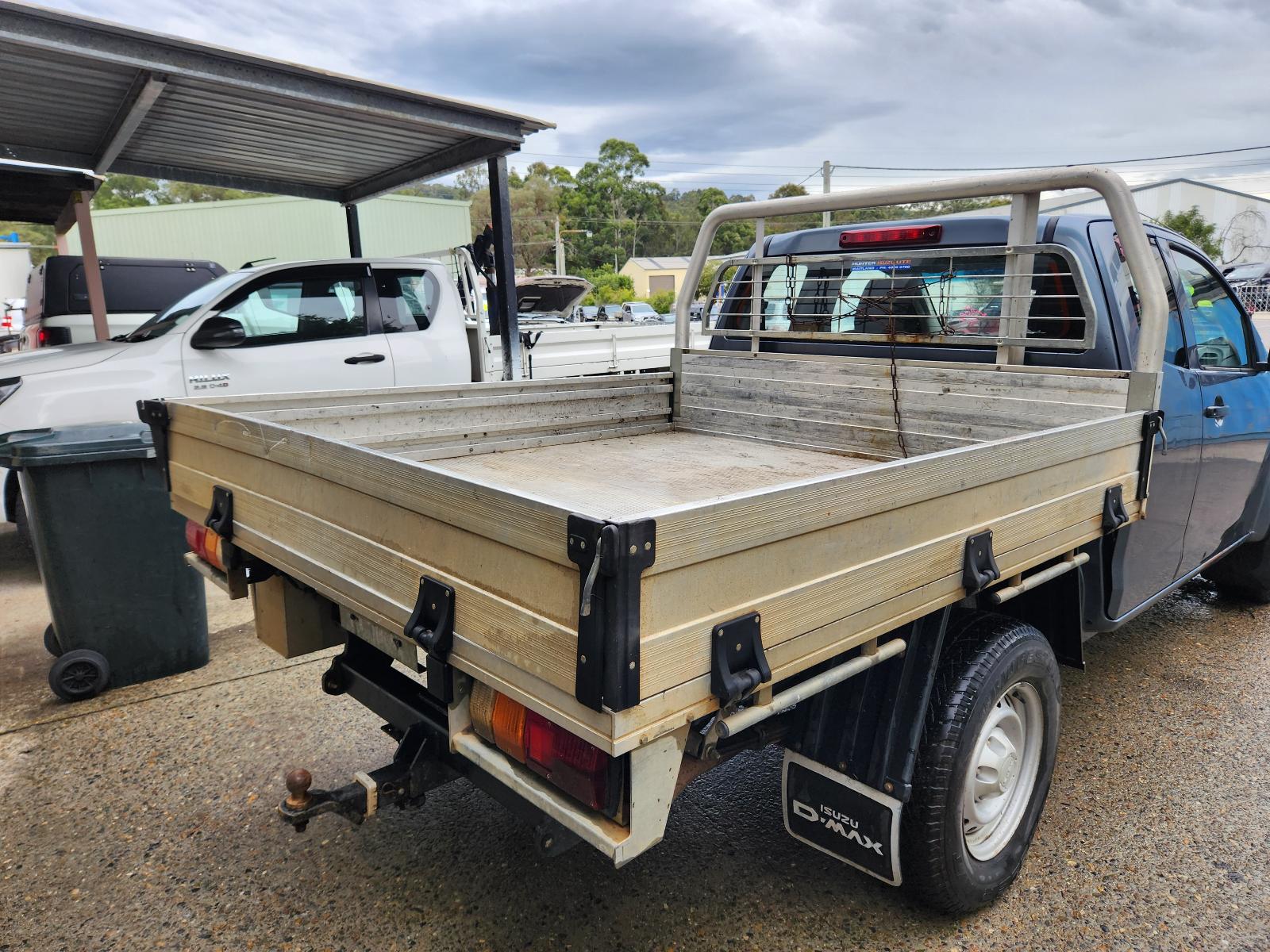 View Isuzu Dmax 2012 4 Door Utility
